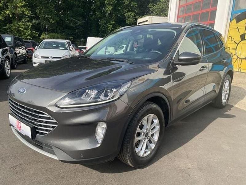 Grau Gebraucht 2020 Ford Kuga Titanium SUV | 18.999 € (Guter Preis) - Bild 1/4