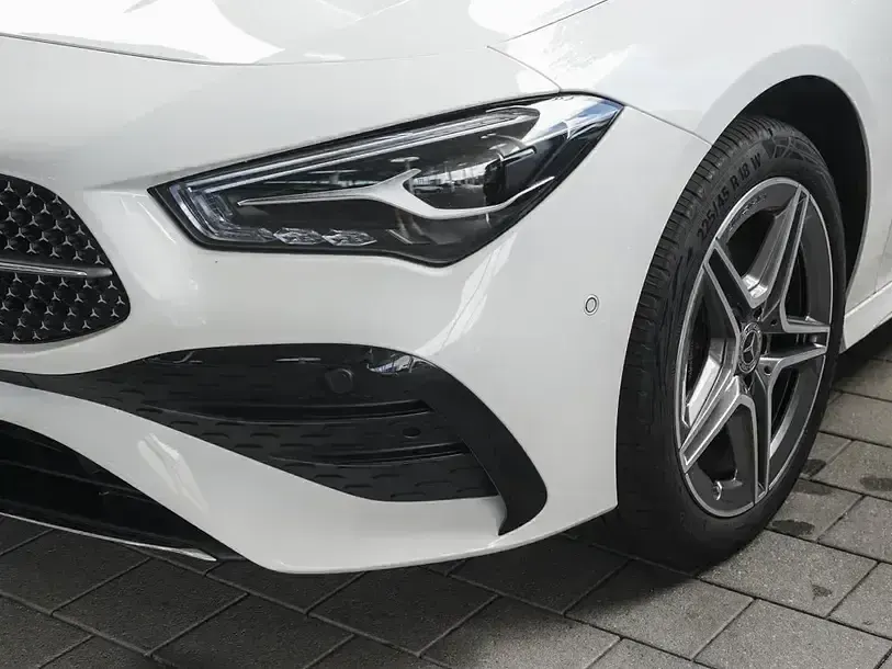 Gebraucht Mercedes CLA250e AMG 218 PS (160 kW) 2025 Andere Coupé