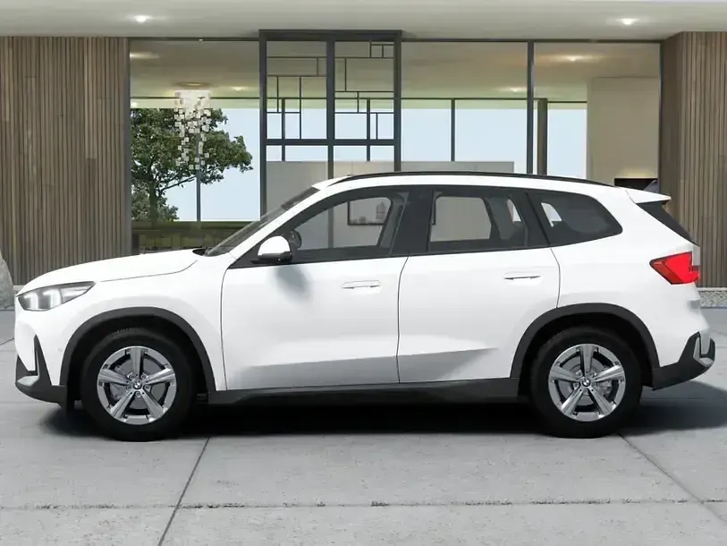 Gebraucht BMW X1 Comfort Edition 163 PS (119 kW) 2025 Alpinweiss iii (weiß) SUV