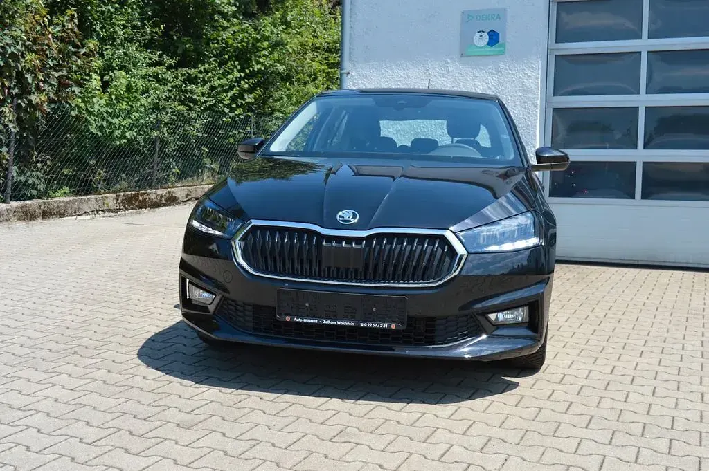 Gebraucht Skoda Fabia Essence 80 PS (58 kW) 2024 Schwarz Kleinwagen