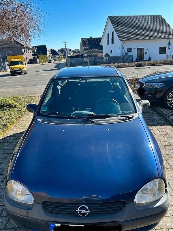 Gebraucht Opel Corsa 54 PS (39 kW) 1999 Blau Kleinwagen