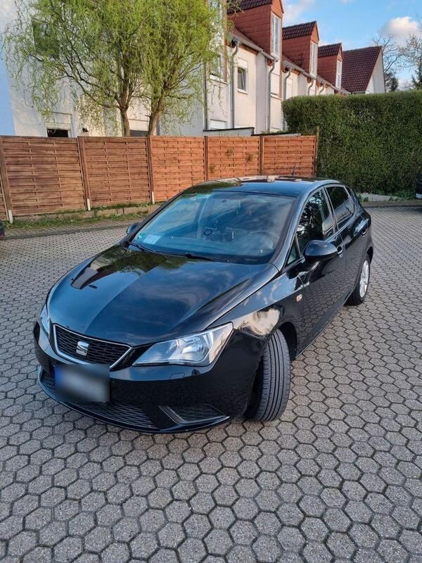 Schwarz Gebraucht 2014 Seat Ibiza Reference Kleinwagen | 6.990 € (Etwas zu teuer) - Bild 1/4
