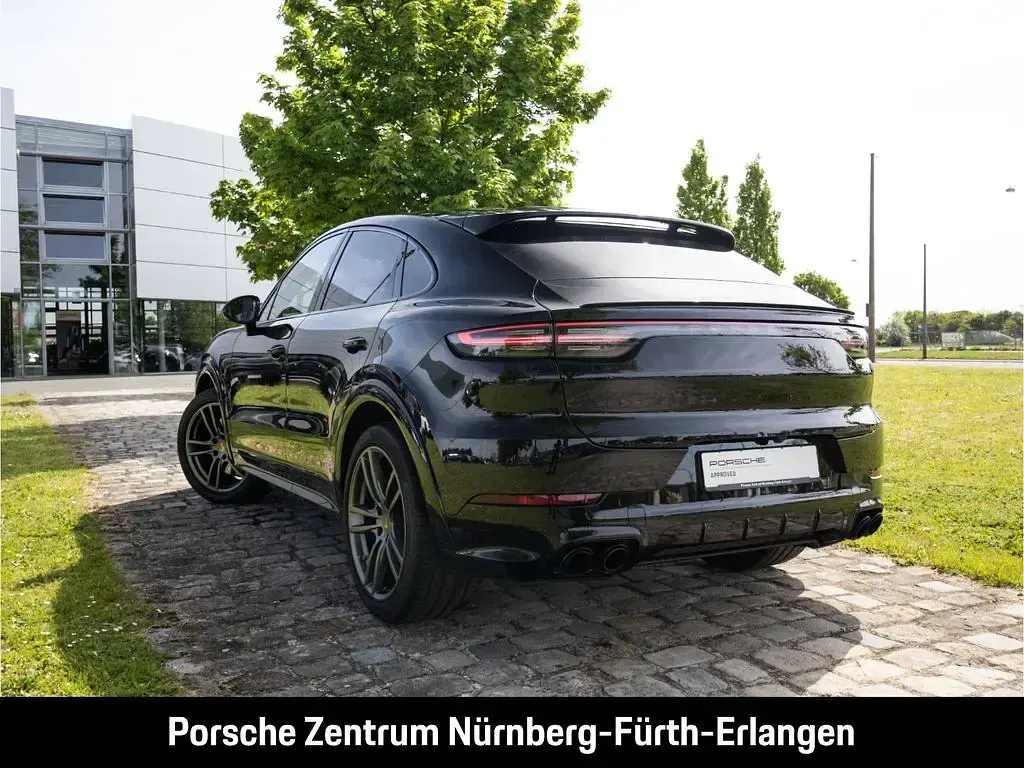 Gebraucht Porsche Cayenne S Platinum Edition 441 PS (324 kW) 2023 Schwarz SUV