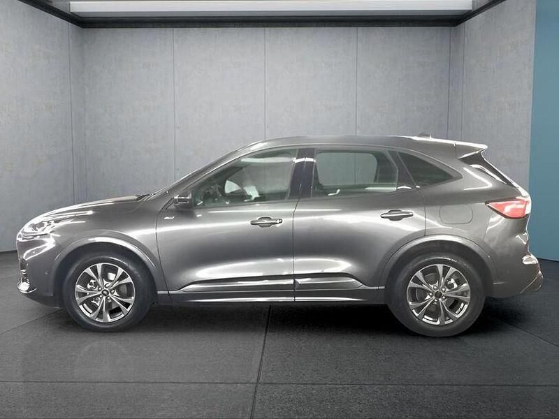 Gebraucht Ford Kuga 150 PS (110 kW) 2024 Grau SUV