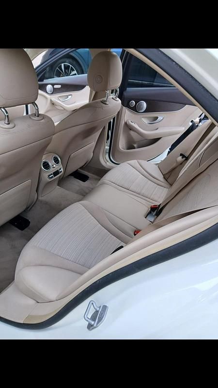 Gebraucht Mercedes C220 170 PS (125 kW) 2014 Weiß Limousine