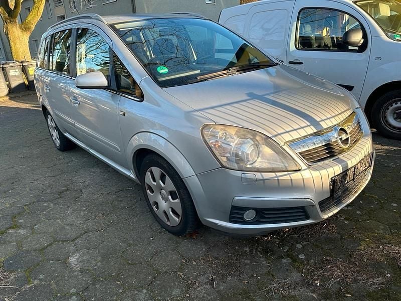 Gebraucht Opel Zafira 103 PS (75 kW) 2006 Van / Kleinbus