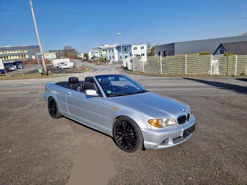 Gebraucht BMW 318 Cabriolet 143 PS (105 kW) 2004 Silber Cabrio