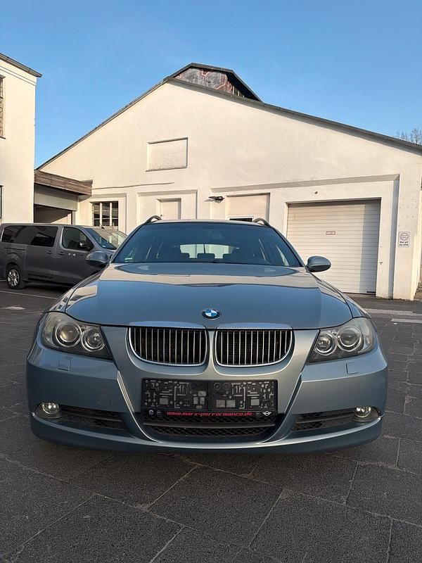 Second-hand BMW 325 Performance 218 CP (160 kW) 2006 Gri Break