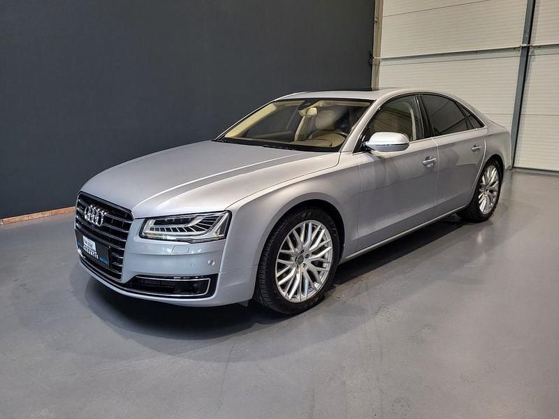 Gebraucht Audi A8 385 PS (283 kW) 2014 Florettsilber Limousine