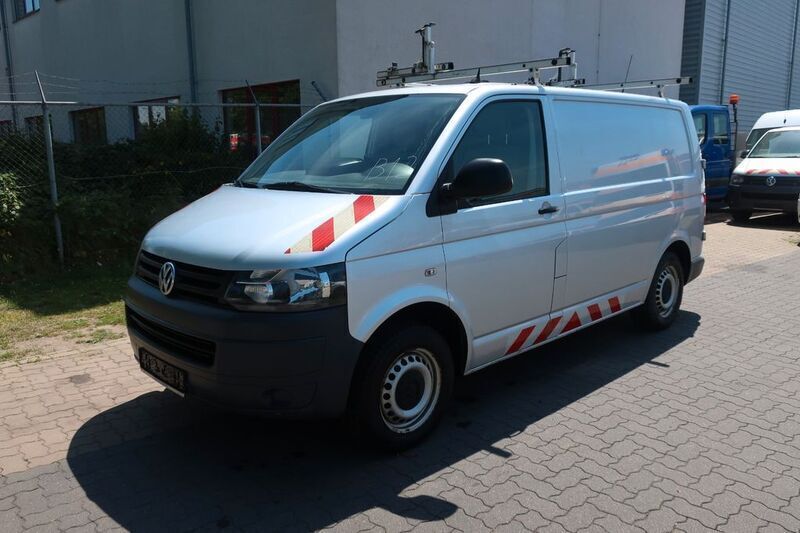 Silber Gebraucht 2012 VW T5 Van | 10.800 € (Superpreis) - Bild 1/4