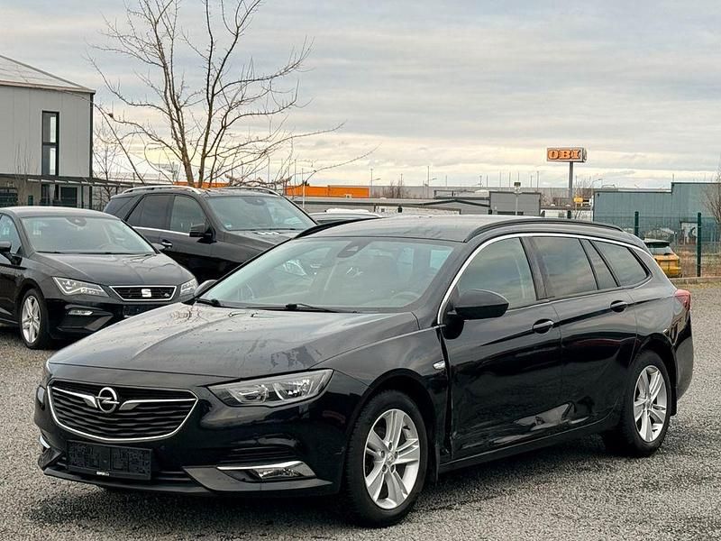 Schwarz Gebraucht 2019 Opel Insignia Edition Kombi | 9.500 € - Bild 1/4