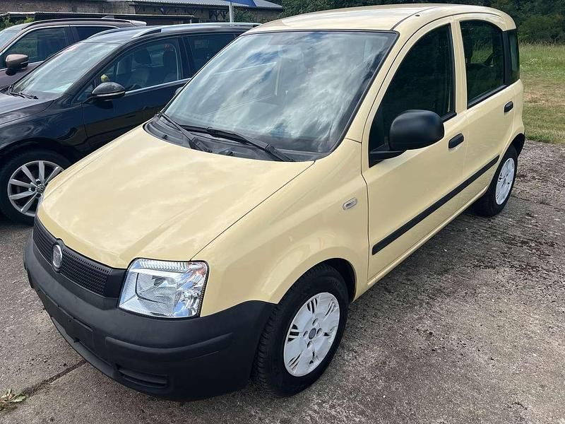 Giallo vaniglia/coriandolo Gebraucht 2011 Fiat Panda Active Kleinwagen | 2.900 € (Etwas zu teuer) - Bild 1/4