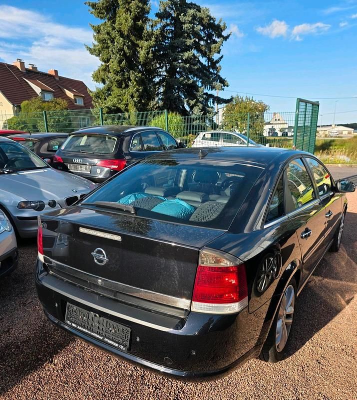 Gebraucht Opel Vectra 150 PS (110 kW) 2007 Schwarz Limousine