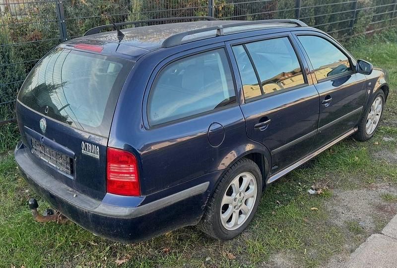 Gebraucht Skoda Octavia 90 PS (66 kW) 2001 Blau Kombi