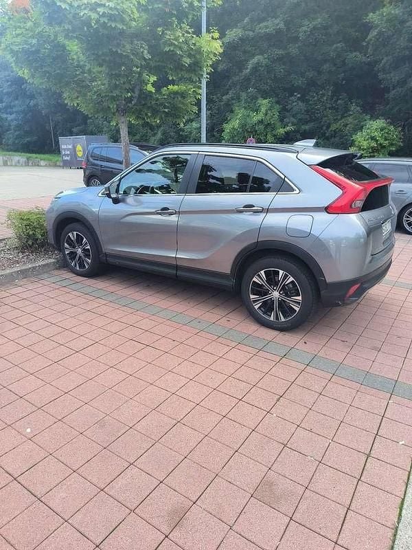 Gebraucht 2020 Mitsubishi Eclipse Cross Spirit SUV | 16.700 € (Guter Preis) - Bild 1/4