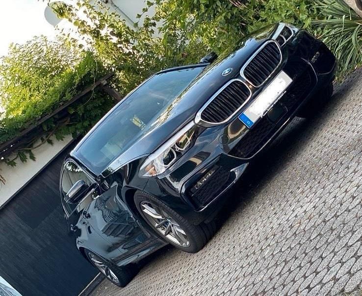 Schwarz Gebraucht 2019 BMW 530 M Sport Limousine | 28.500 € (Fairer Preis) - Bild 1/4