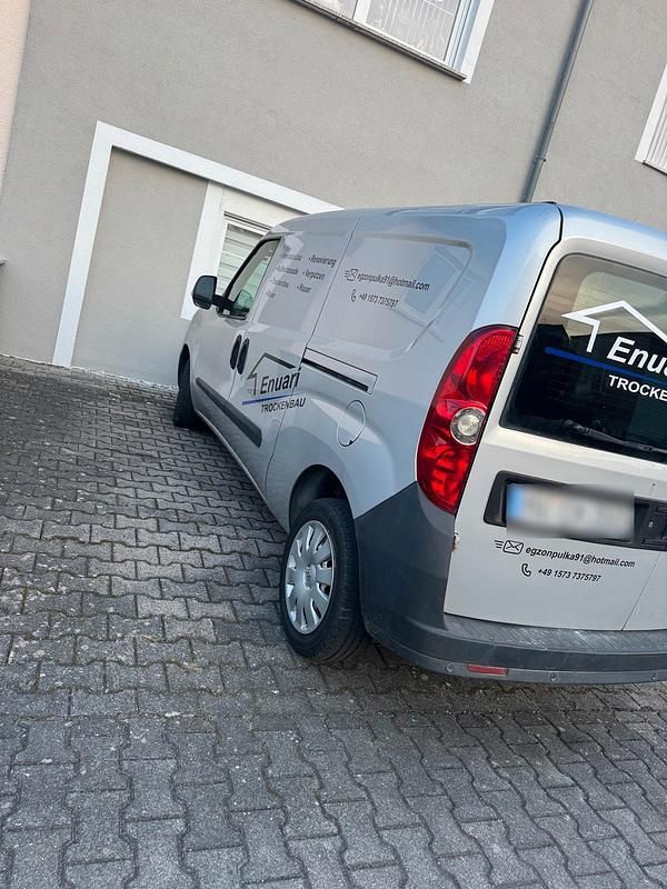 Second-hand Opel Combo 136 CP (100 kW) 2013 Gri Monovolum
