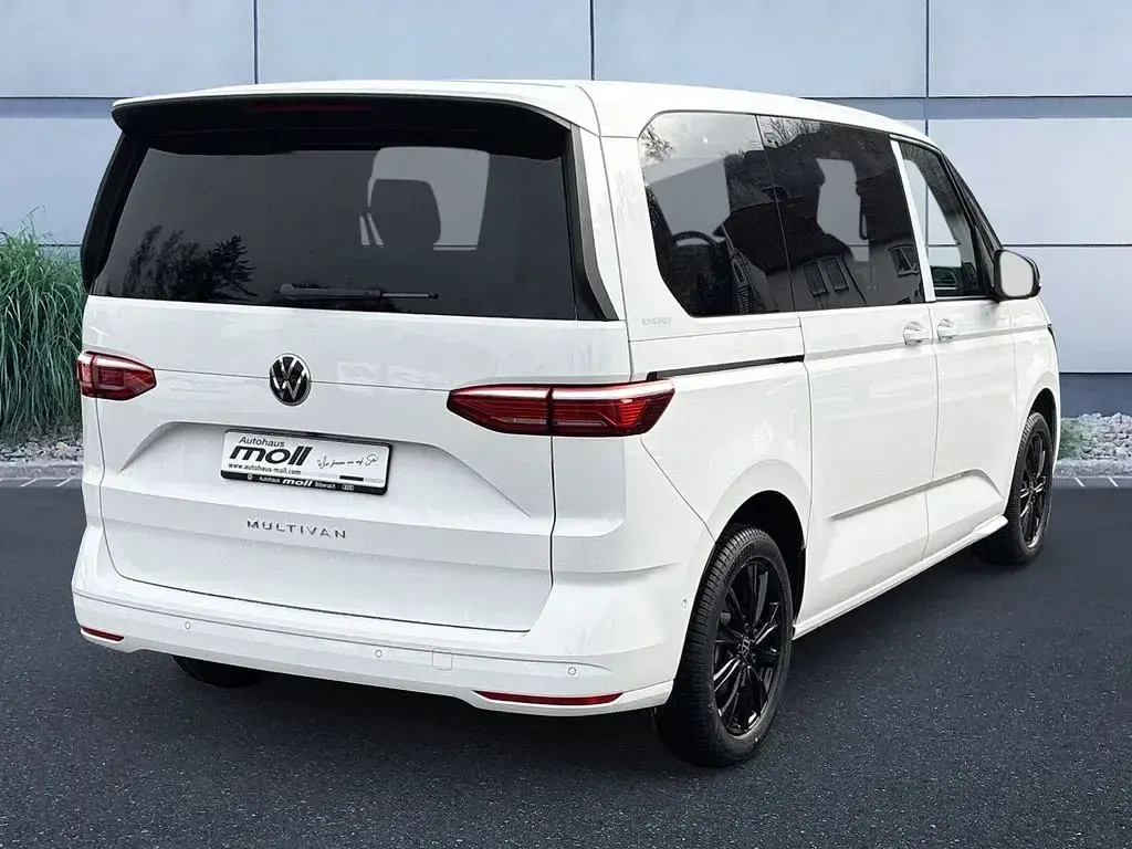 Neu VW Multivan 150 PS (110 kW) 2026 Candyweiß Van / Kleinbus