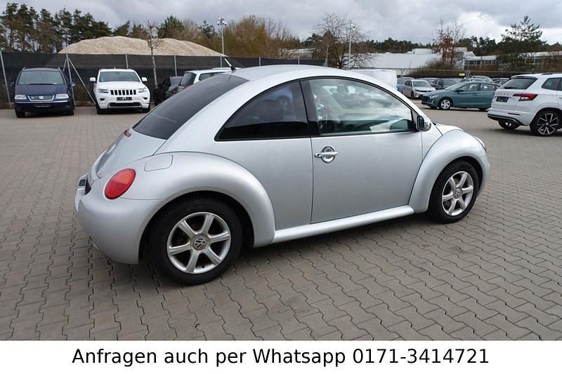 Gebraucht VW New Beetle 102 PS (75 kW) 2004 Silber Kleinwagen