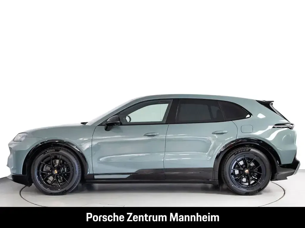 Gebraucht Porsche Cayenne Electric Chrono 325 kW (442 PS) 2026 Gruen SUV