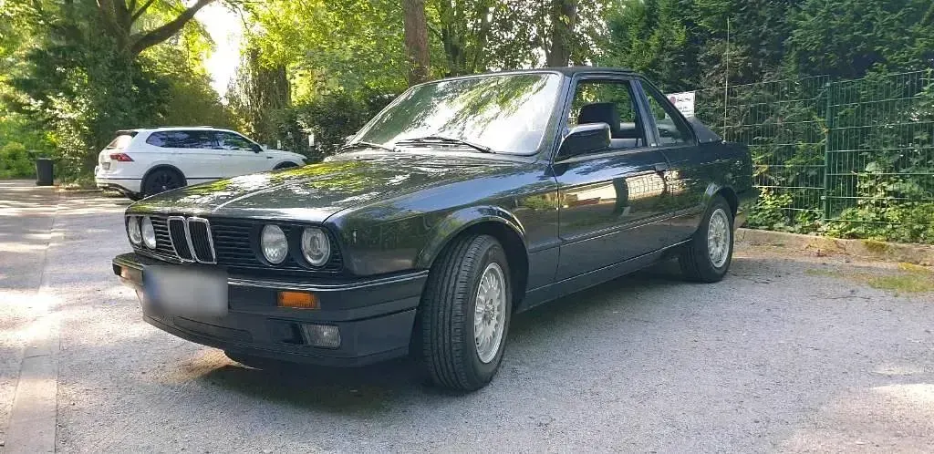 Gebraucht BMW 316 Shadowline 99 PS (72 kW) 1991 Schwarz Cabrio