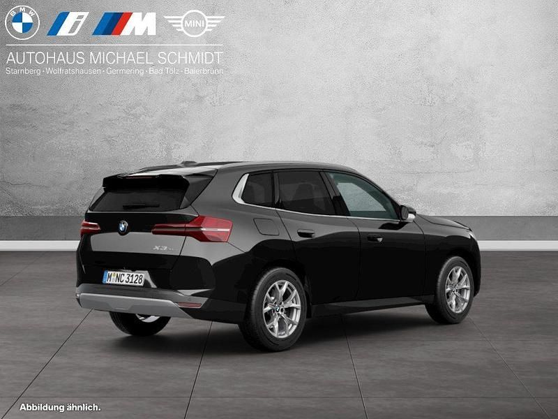 Neu BMW X3 Sport Line 197 PS (144 kW) 2025 Black sapphire SUV