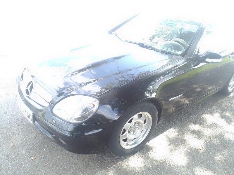 Schwarz Gebraucht 2000 Mercedes SLK200 Cabrio | 4.500 € (Guter Preis) - Bild 1/4