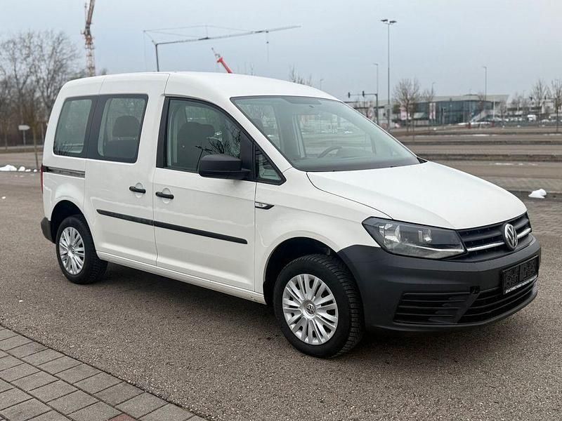 Gebraucht VW Caddy Conceptline 75 PS (55 kW) 2016 Weiß Van / Kleinbus