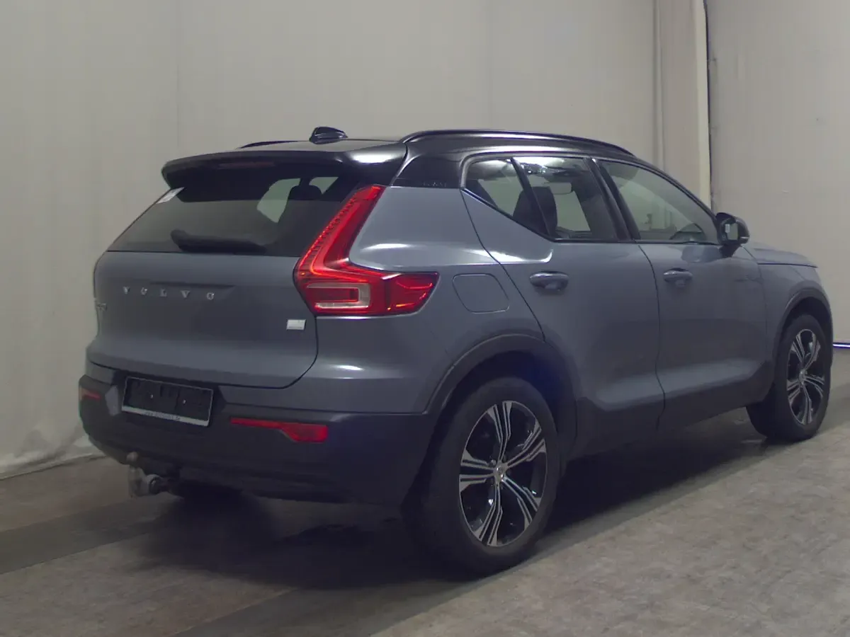 Gebraucht Volvo XC40 R-Design 211 PS (155 kW) 2021 Grau SUV