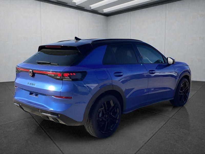 Neu VW T-Roc 150 PS (110 kW) 2025 Blau SUV