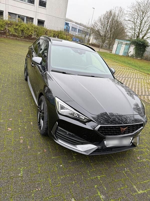 Schwarz Gebraucht 2022 Cupra Leon VZ Kombi | 21.400 € (Guter Preis) - Bild 1/4