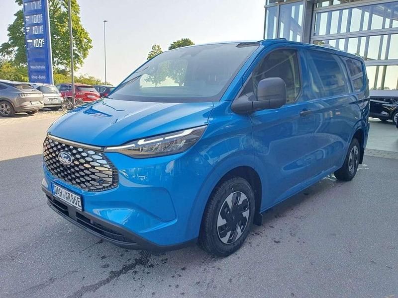 Digital aqua blue metallic Gebraucht 2025 Ford E-Transit Trend Van | 45.990 € - Bild 1/4