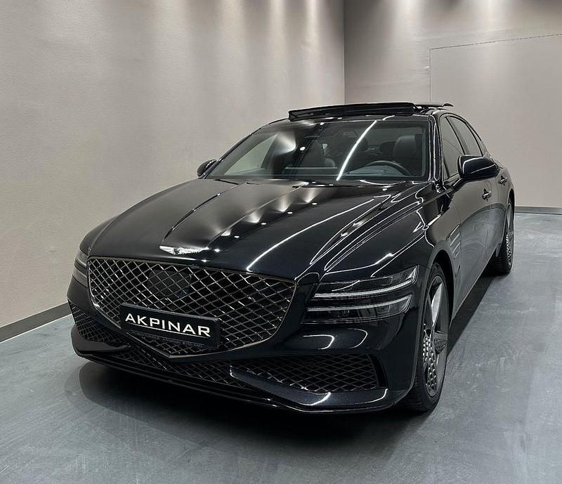 Second-hand Genesis G80 Sport 305 CP (224 kW) 2024 Negru Berlinǎ