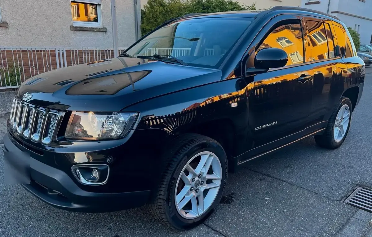 Usata Jeep Compass 163 CV (119 kW) 2013 Nero SUV