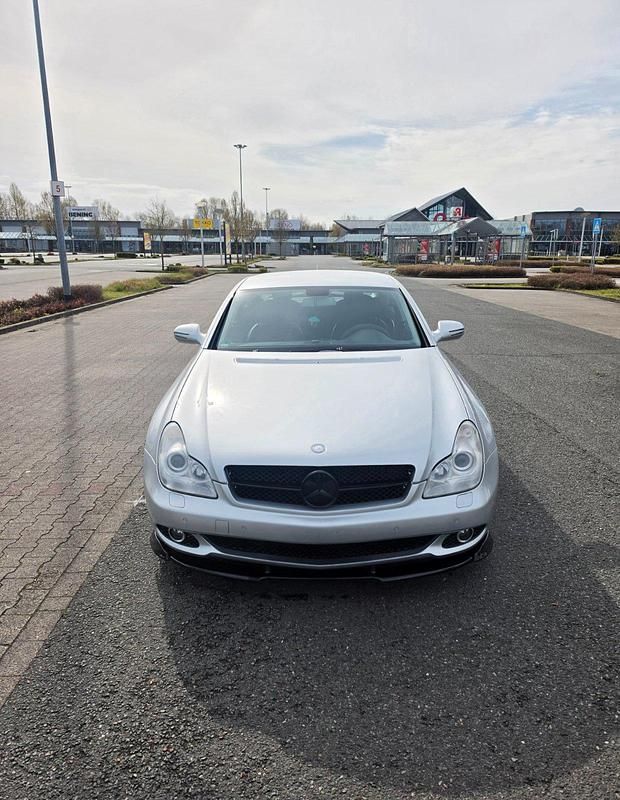 Gebraucht Mercedes CLS280 231 PS (169 kW) 2009 Grau Limousine
