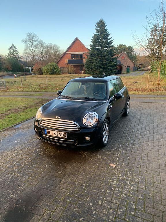 Schwarz Gebraucht 2011 Mini Cooper Kleinwagen | 9.650 € (Etwas zu teuer) - Bild 1/4
