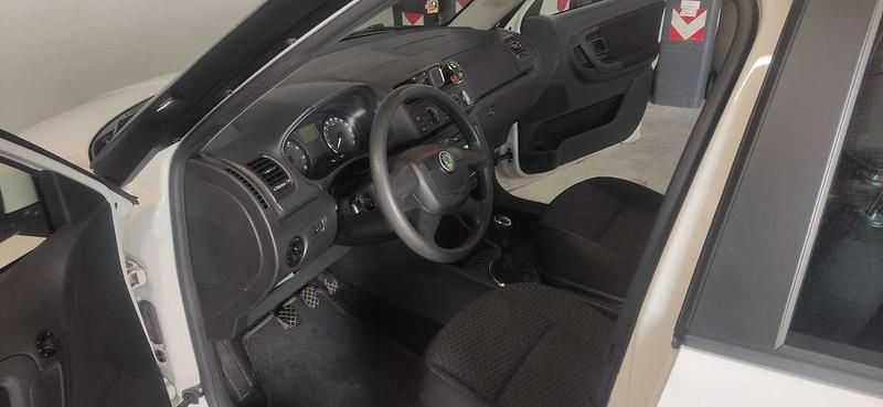 Gebraucht Skoda Fabia Ambition 86 PS (63 kW) 2012 Limousine