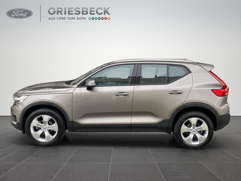 Gebraucht Volvo C40 119 kW (163 PS) 2022 Pebble grey / metallic SUV
