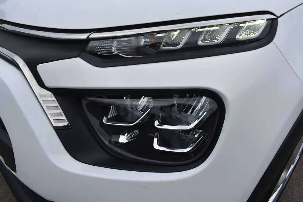 Gebraucht Citroën C3 Live 83 PS (61 kW) 2022 Weiß Kleinwagen