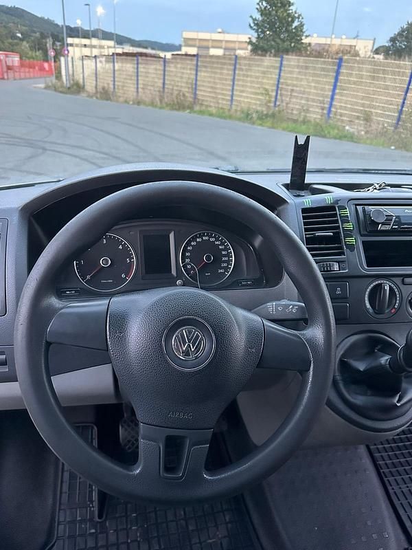 Gebraucht VW Transporter 102 PS (75 kW) 2015 Weiß Van