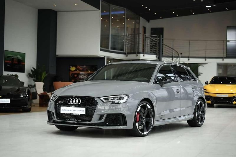 Gebraucht Audi RS3 400 PS (294 kW) 2019 Nardograu Limousine