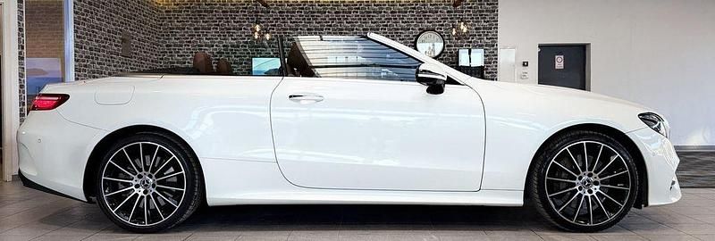 Gebraucht Mercedes E400 AMG 333 PS (244 kW) 2019 Weiß Cabrio