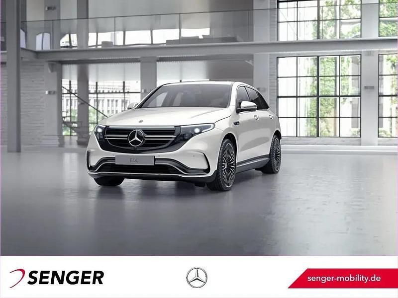 Weiß Gebraucht 2021 Mercedes EQC400 AMG line SUV | 39.970 € (Fairer Preis) - Bild 1/1