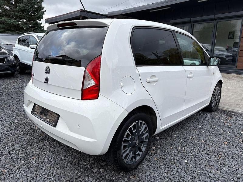 Gebraucht Seat Mii Chic 60 PS (44 kW) 2019 Weiß Kleinwagen
