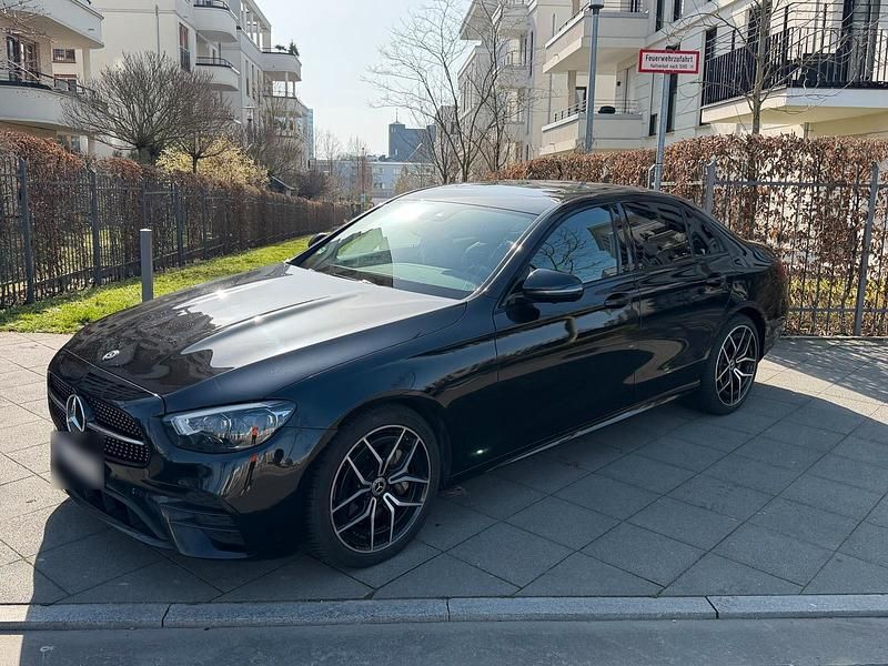 Gebraucht Mercedes E400 Edition 330 PS (242 kW) 2020 Schwarz Limousine