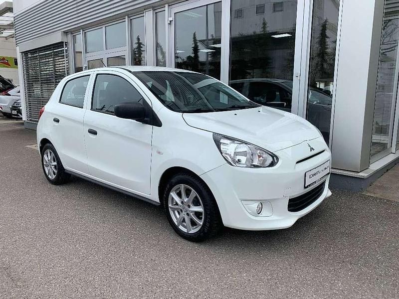 Islandweiß Gebraucht 2015 Mitsubishi Space Star Diamant Edition Limousine | 6.290 € (Teuer) - Bild 1/4