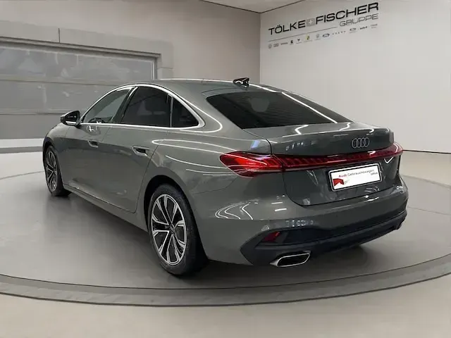 Gebraucht Audi A5 S-Line 204 PS (150 kW) 2025 Grau Limousine
