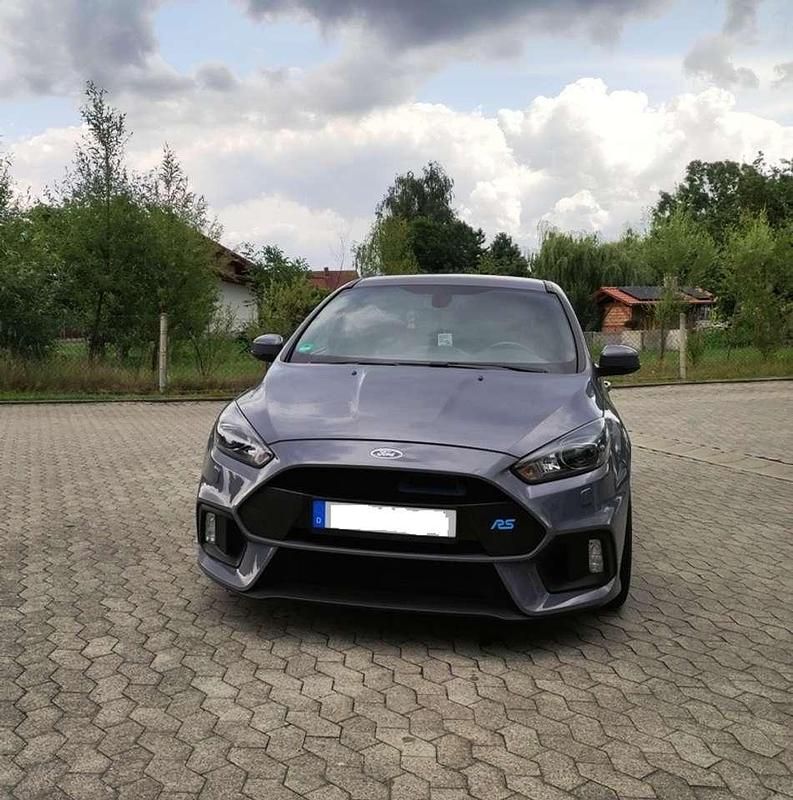 Gebraucht Ford Focus RS 349 PS (256 kW) 2017 Slate grau Limousine