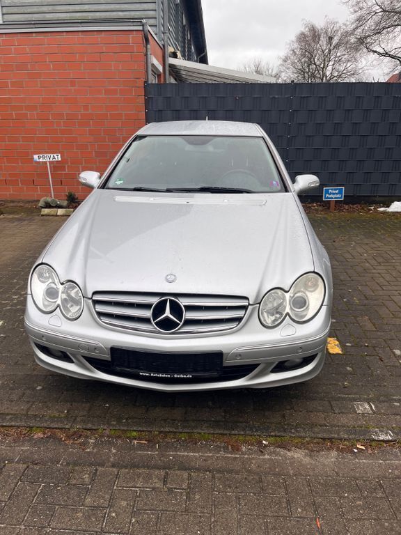 Silber Gebraucht 2007 Mercedes CLK200 Coupé | 5.900 € (Superpreis) - Bild 1/4