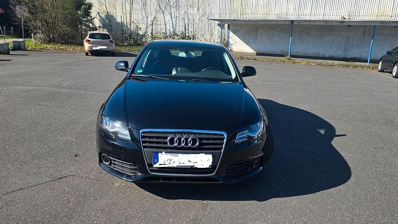 Gebraucht Audi A4 Ambiente 160 PS (117 kW) 2008 Schwarz Limousine